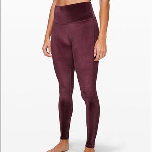 Wunder Lounge High-Rise Tight 28” Velvet - Garnet